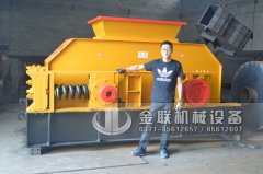 【對輥破碎機價格】對輥破碎機多少錢一臺？